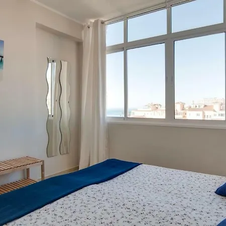 Calle La Toja S/n. Los Alamos Appartement